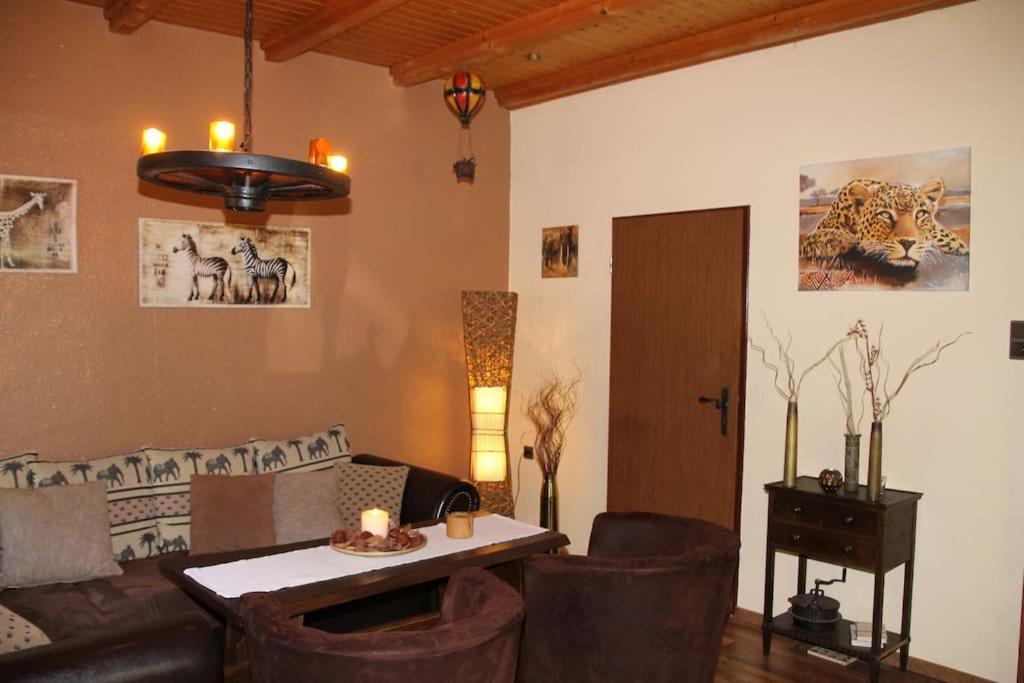 Ferienhaus Am Waldesrand Hatten Esterno foto