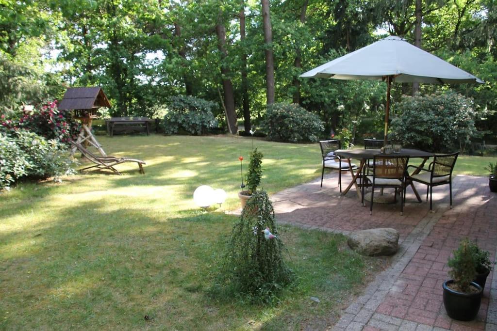 Ferienhaus Am Waldesrand Hatten Esterno foto